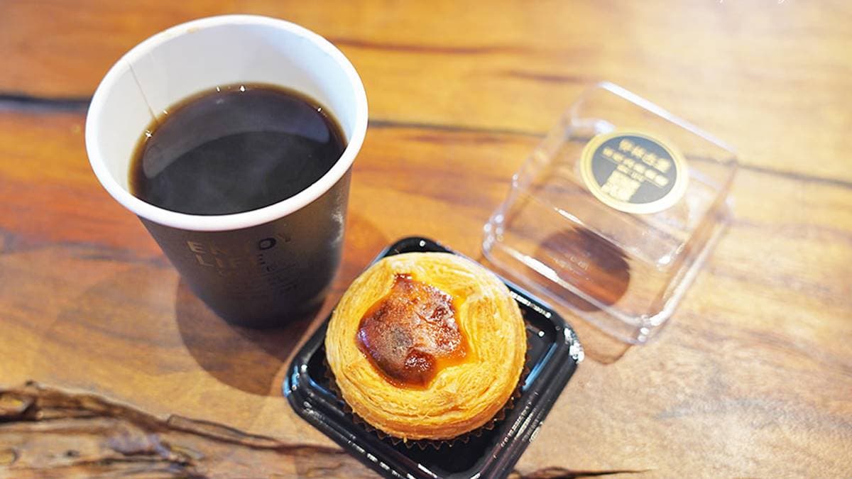 １顆蛋塔＋飲料無限喝到飽只要150元！（圖片來源：婷玩味生活）