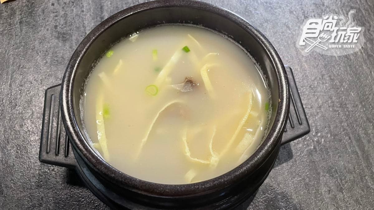 店家主打韓式料理。