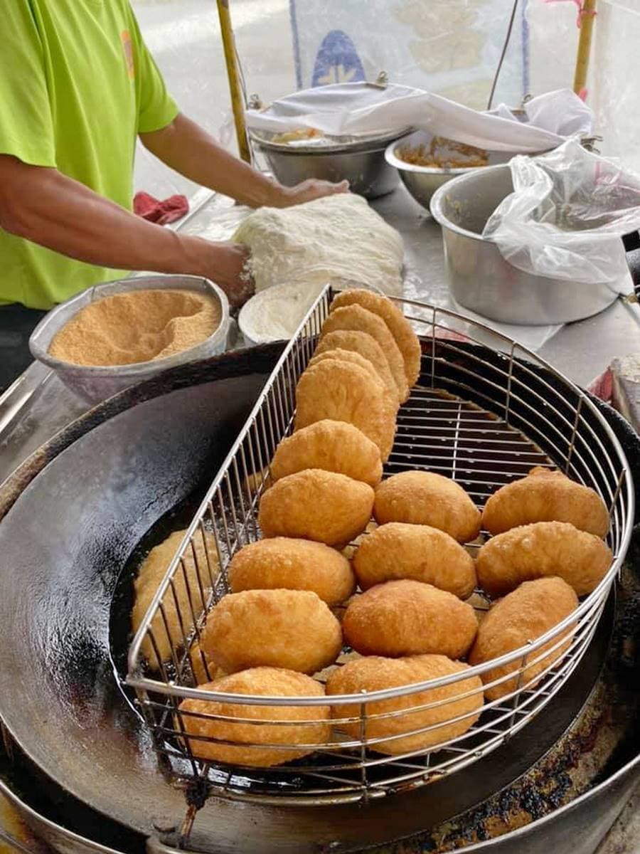 「神出鬼沒」古早味美食！嘉義４大老字號攤車：阿伯綠色粉粿、60年吉鑼餅