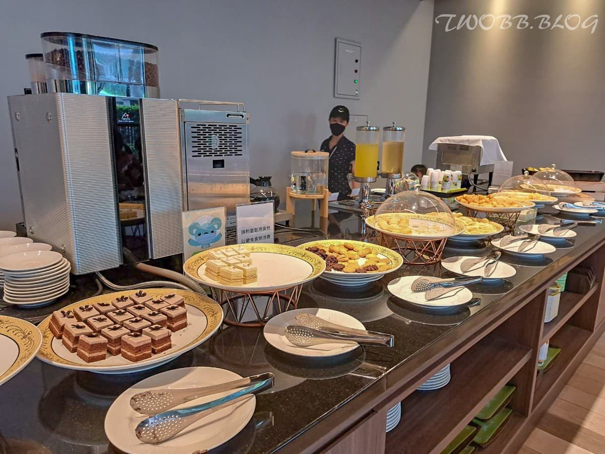 宜蘭彩色積木親子飯店！２樓高滑梯、空中車道小孩嗨翻，還有免費點心吃到飽