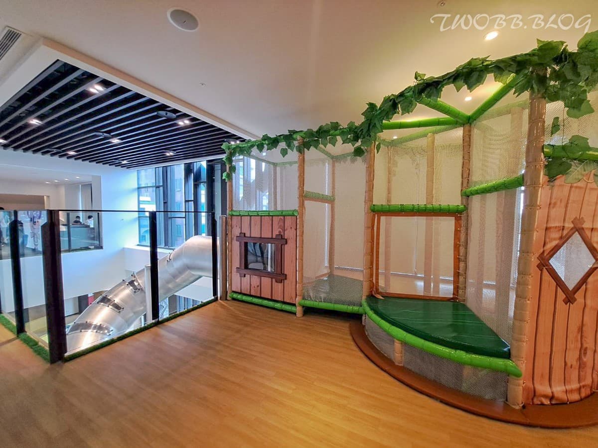 宜蘭彩色積木親子飯店！２樓高滑梯、空中車道小孩嗨翻，還有免費點心吃到飽