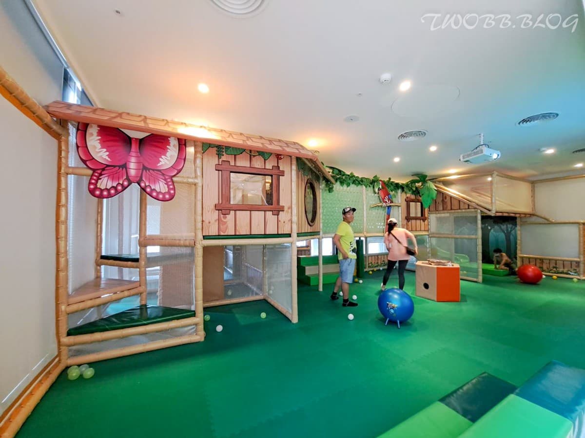 宜蘭彩色積木親子飯店！２樓高滑梯、空中車道小孩嗨翻，還有免費點心吃到飽