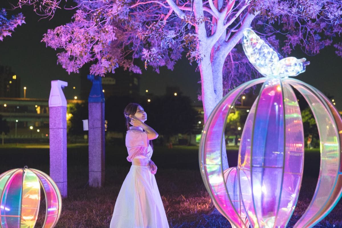 免費拍女神級美照!新北最大公園變「花花世界」,鑽石花園、6米高熊熊美翻 免費拍女神級美照!新北最大公園變「花花世界」,鑽石花園、6米高熊熊美翻