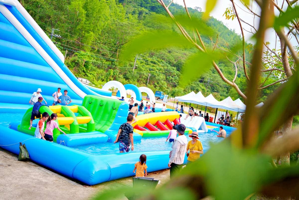「這樣做」免費玩高雄氣墊水樂園！搶限量50元折價券逛市集，週末限定快衝