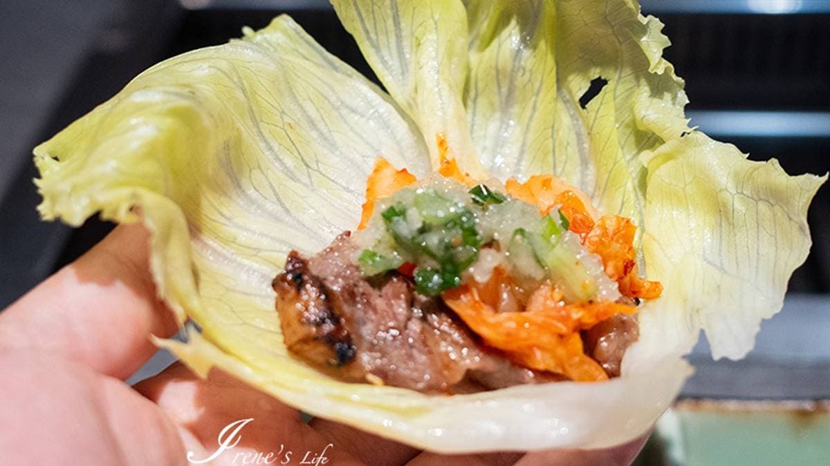 套餐均附生菜、３款小菜、沙拉、白飯、甜品可享用。（圖片來源：IRENE'S食旅．時旅）