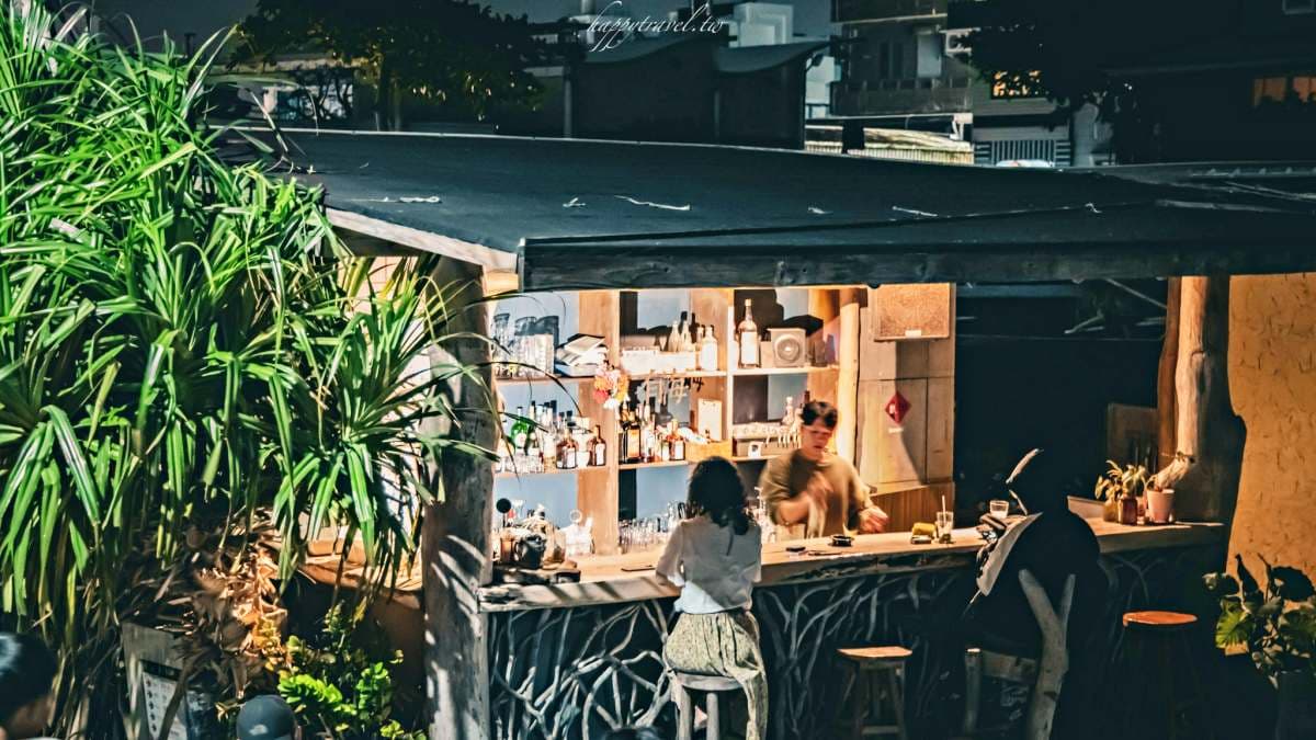 裝潢融入許多原住民元素。（圖片來源：黑皮的旅遊筆記）【禁止酒駕 未滿18歲禁止飲酒】