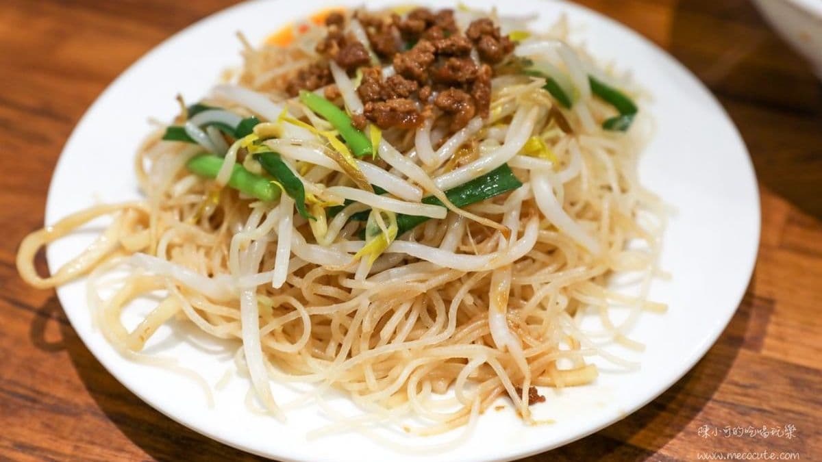 若是炒麵、炒米粉都想吃，直接點這個「炒麵粉」就對啦！（圖片提供：陳小可的吃喝玩樂）
