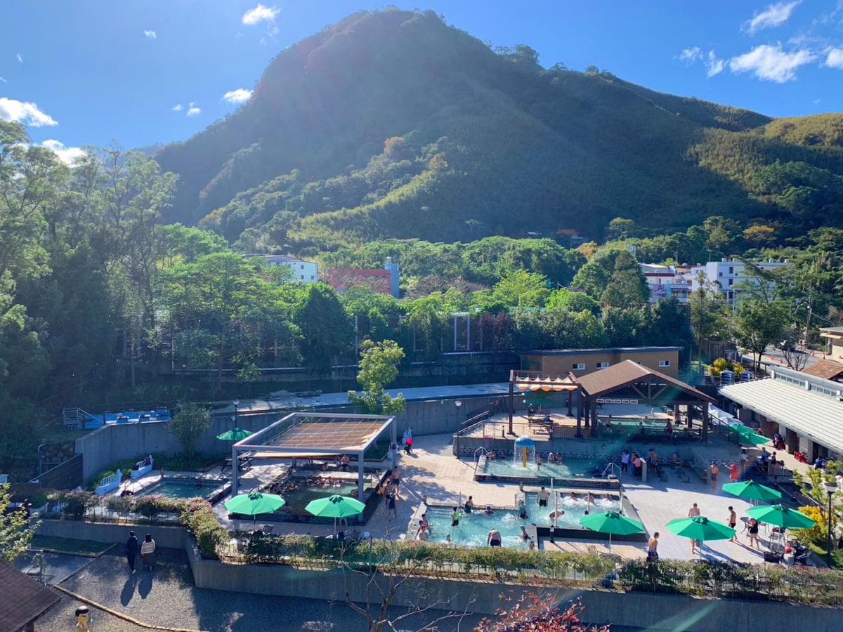 穿「這服裝」免費泡溫泉!桃園「美人湯祕境」推4優惠,小朋友免百元泡到爽 穿「這服裝」免費泡溫泉!桃園「美人湯祕境」推4優惠,小朋友免百元泡到爽