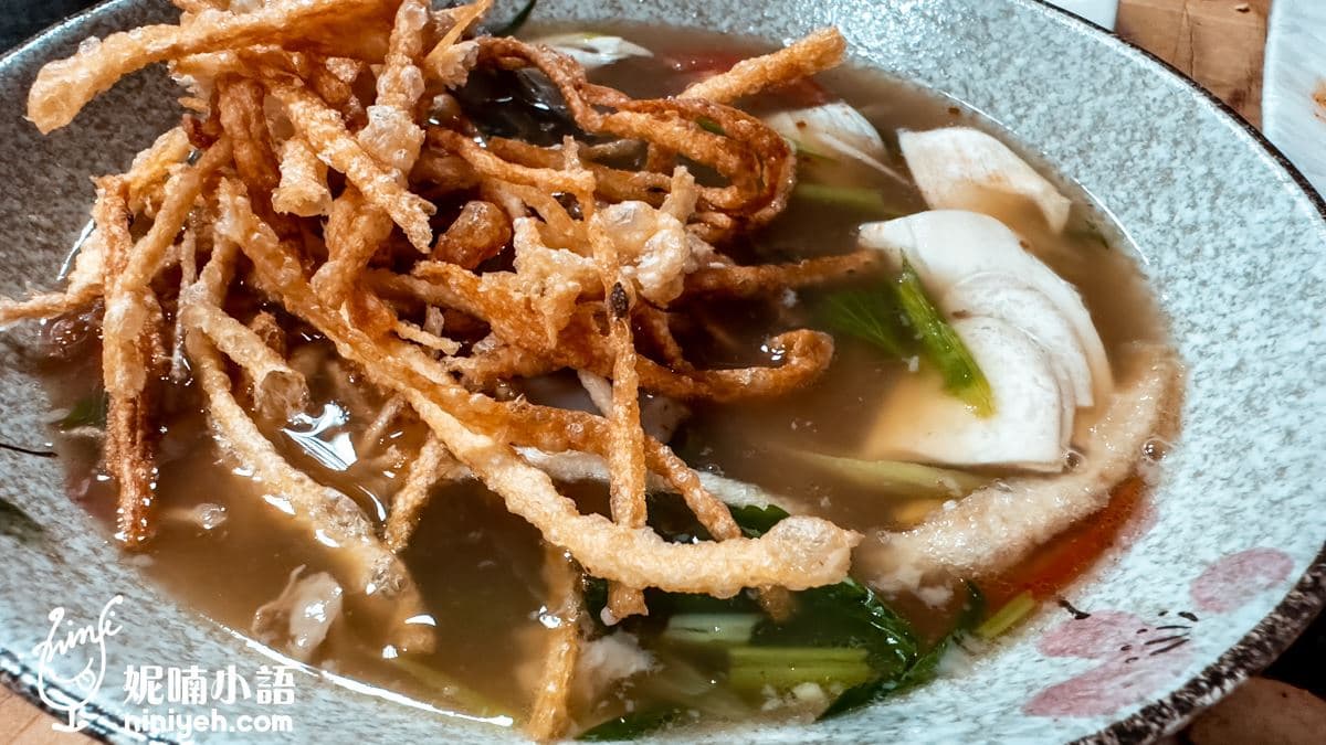 很多饕客專程為這碗「羊肉饊子」而來呢！（圖片來源：NICO＆妮喃小語）