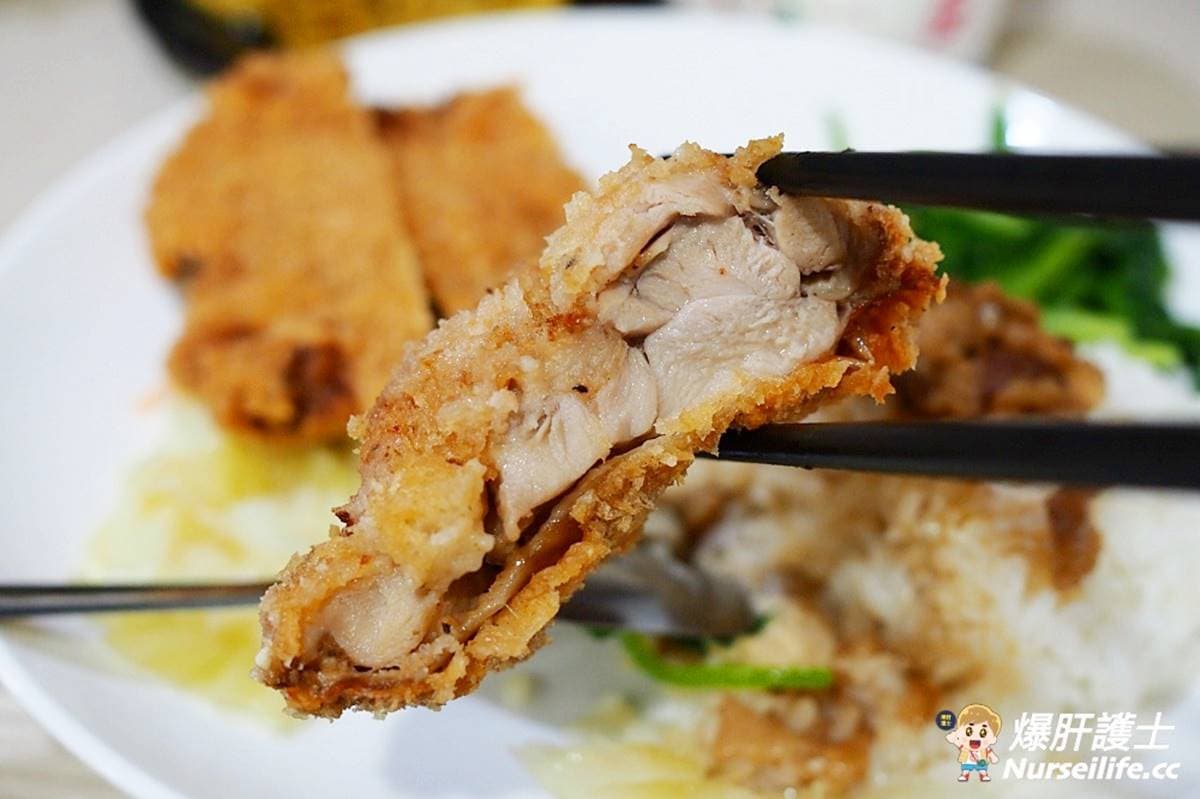 便當界的吃到飽！滷肉飯、４種飲料無限續加，香炸鹹酥雞、多汁雞腿都要嗑