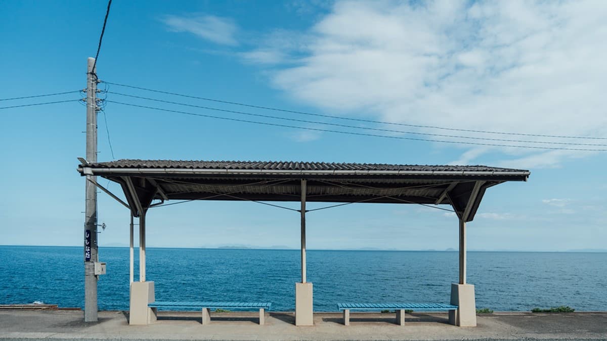 車站因酷似神隱少女的海中車站而聞名。（圖片來源：羅賓的攝影漫步）