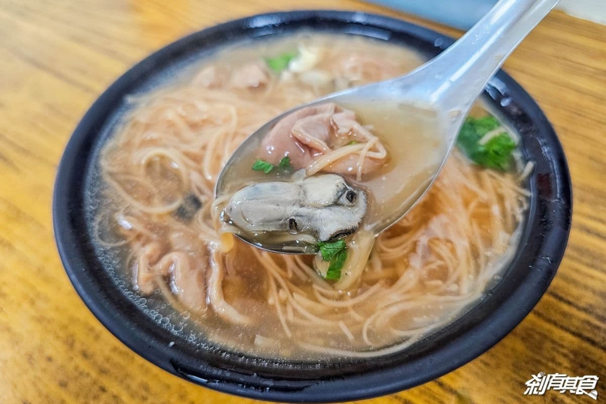 台中必吃麻芛美食!南屯老街必吃TOP8:香Q蜜地瓜、百年糕餅、銅板價麵店 台中必吃麻芛美食!南屯老街必吃TOP8:香Q蜜地瓜、百年糕餅、銅板價麵店