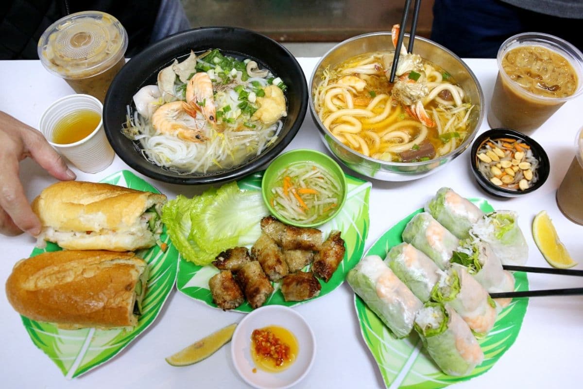 台中必吃麻芛美食!南屯老街必吃TOP8:香Q蜜地瓜、百年糕餅、銅板價麵店 台中必吃麻芛美食!南屯老街必吃TOP8:香Q蜜地瓜、百年糕餅、銅板價麵店