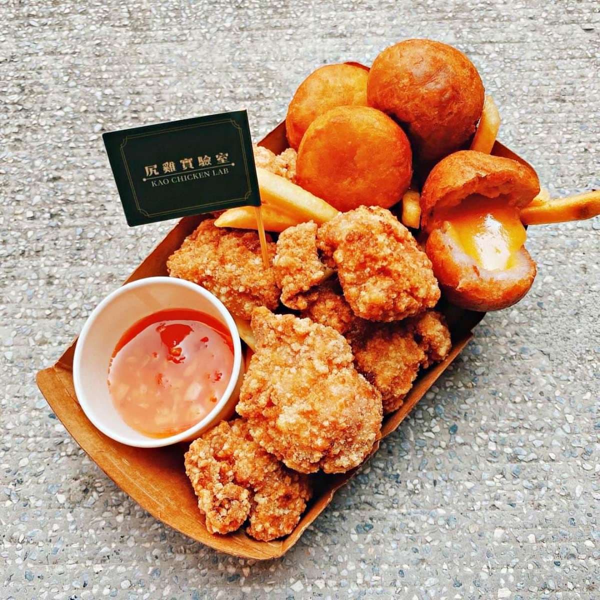 全台最南端「夏日市集」只有４天！逾40家美食餐車一站吃爆，再賞古城光雕