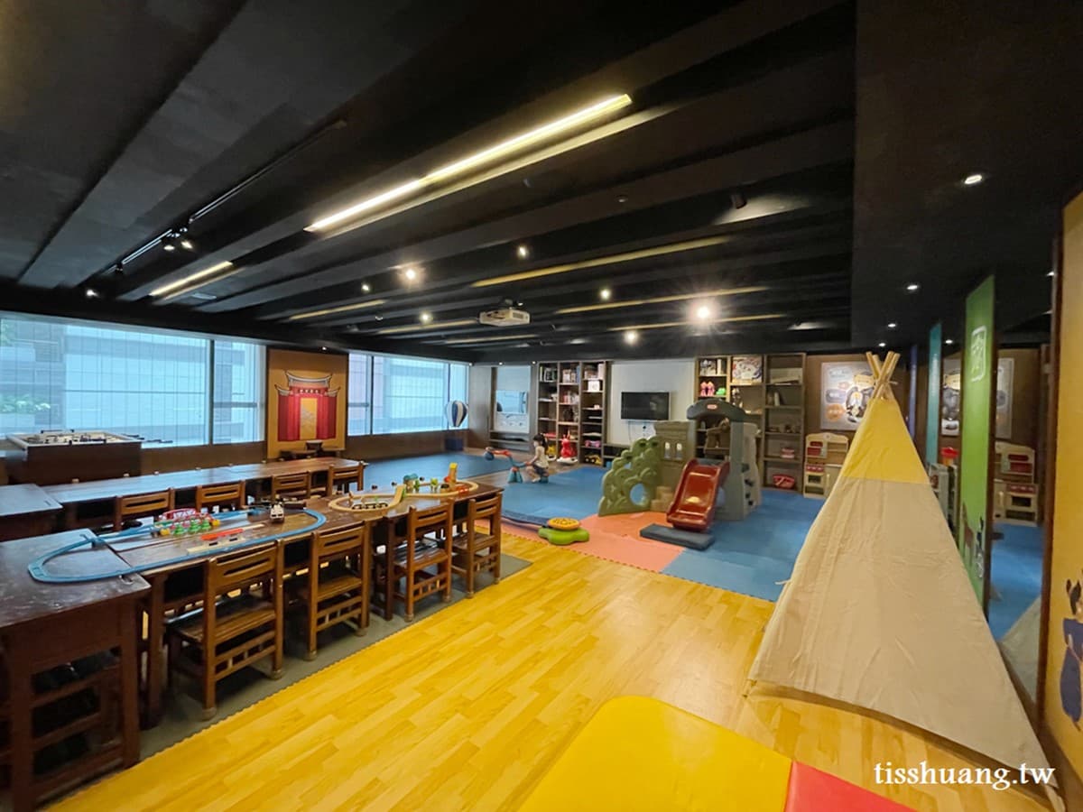 2026台南親子飯店推薦Top 21:親子住宿、泳池飯店、溜滑梯民宿 2026台南親子飯店推薦Top 21:親子住宿、泳池飯店、溜滑梯民宿