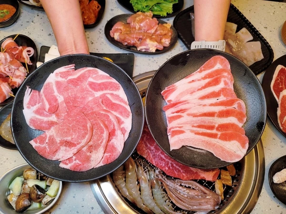 超過80種食材吃到飽！台中高CP值精緻燒肉，比臉大牛排、海鮮、甜點任吃