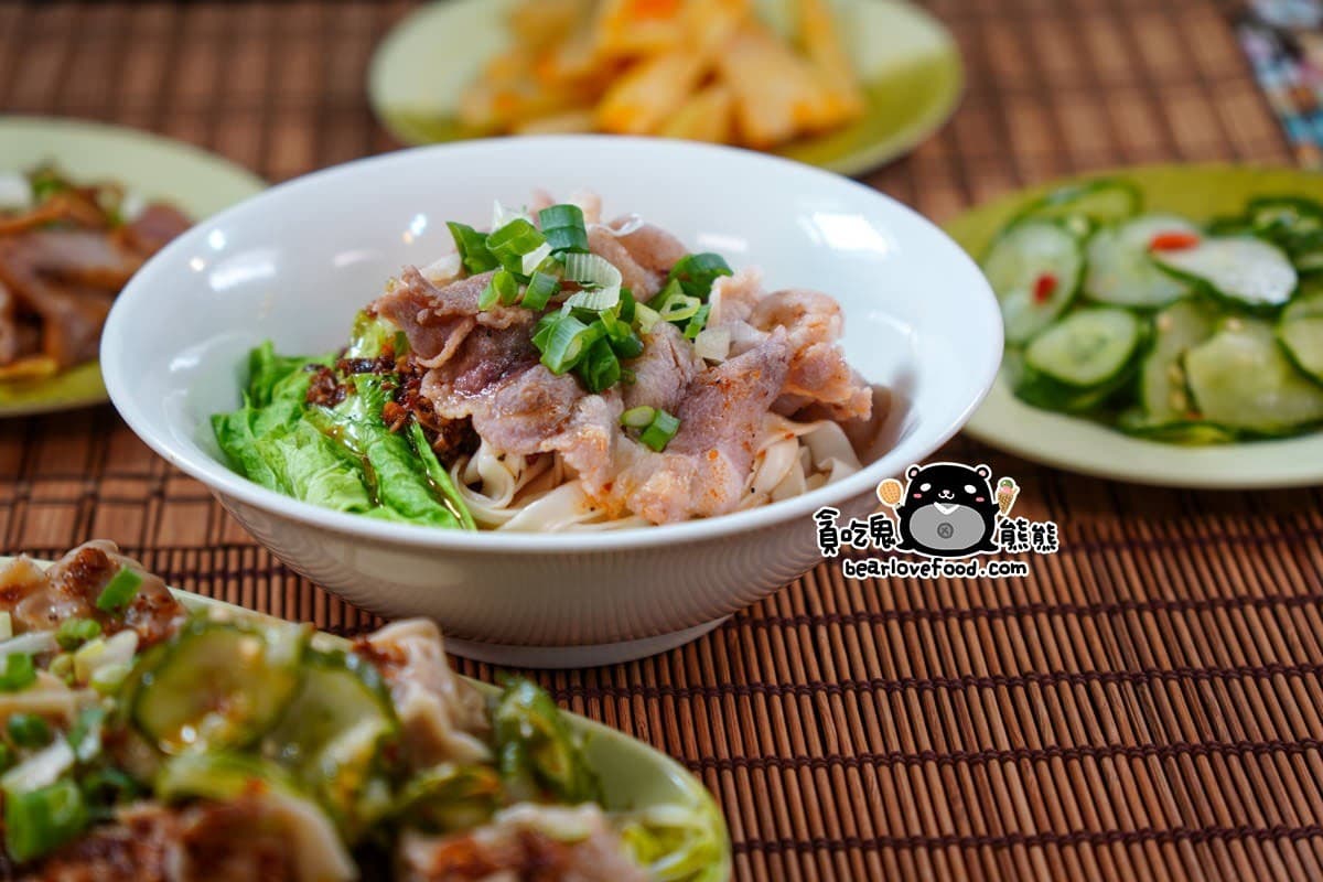 牛肉麵附自助吧吃到飽!最低130元開吃,飲料、豆花、冰淇淋小點心無限供應 牛肉麵附自助吧吃到飽!最低130元開吃,飲料、豆花、冰淇淋小點心無限供應