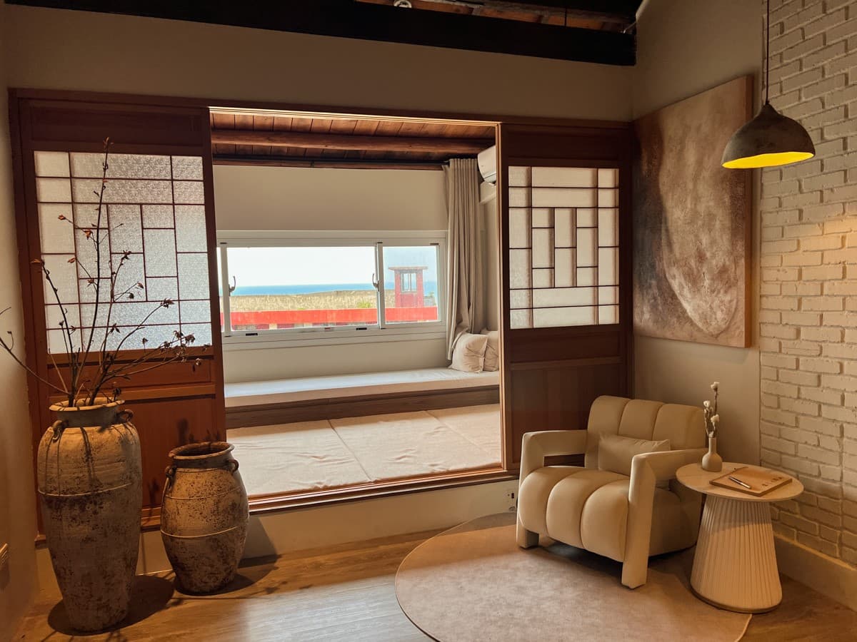 【新開店】十三層遺址走路就到！水湳洞祕境民宿２人起包棟，歐式早餐免費送