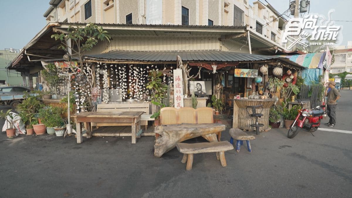 「海邊的格瓦拉」位在高雄市梓官區。