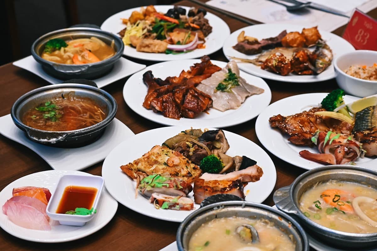 生魚片、牛排、烤鴨吃到飽！台中老饕最愛「地下室Buffet」，還有啤酒紅酒暢飲