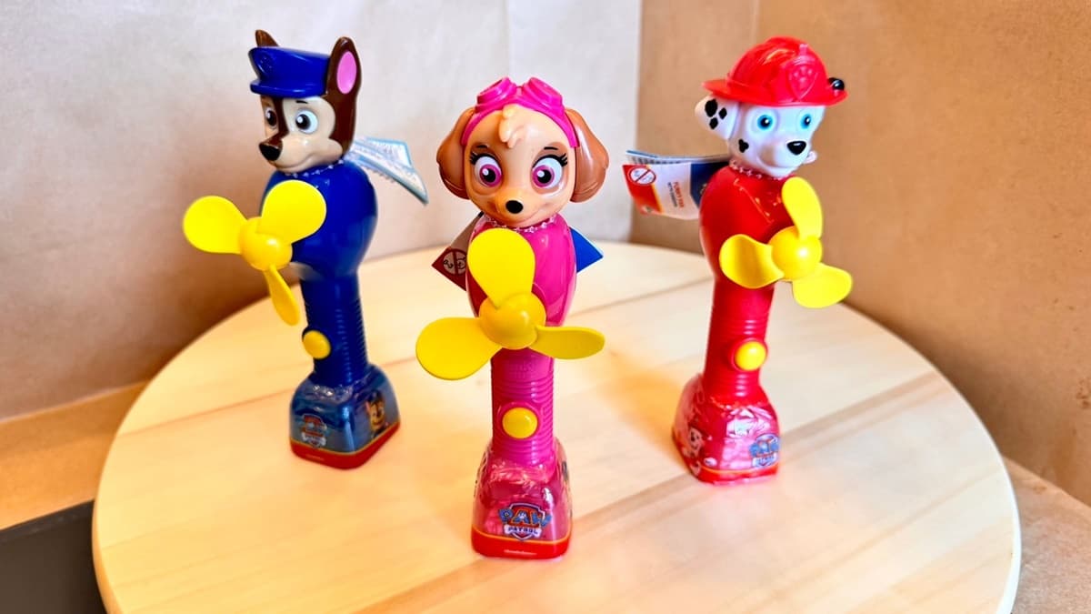 蠟筆小新列車太犯規!家樂福最新6款盲盒,Hello Kitty風扇、水杯也要收 蠟筆小新列車太犯規!家樂福最新6款盲盒,Hello Kitty風扇、水杯也要收