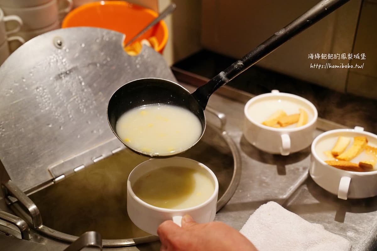 410元嗑排餐＋自助吧吃到飽！經營29年高CP值牛排店，熱炒、濃湯、水果無限吃