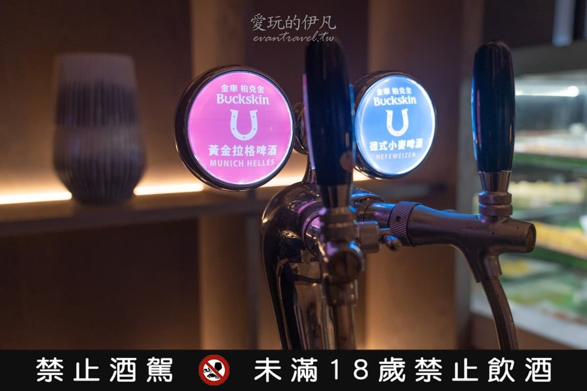 高雄前鎮最強吃到飽!26樓爽嗑海鮮、肉食、生啤酒,刷「這張卡」爽享5折 高雄前鎮最強吃到飽!26樓爽嗑海鮮、肉食、生啤酒,刷「這張卡」爽享5折