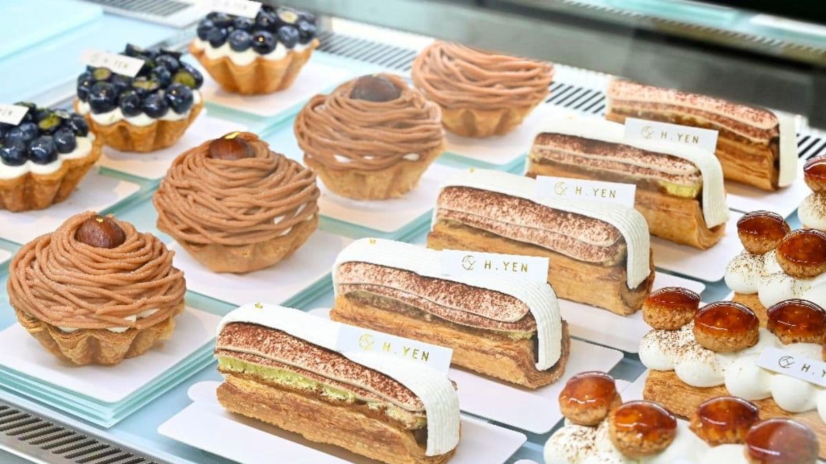甜點櫃展示多種創意甜點、法式甜點，選擇非常豐富。（圖片來源：糖糖‘s 享食生活）