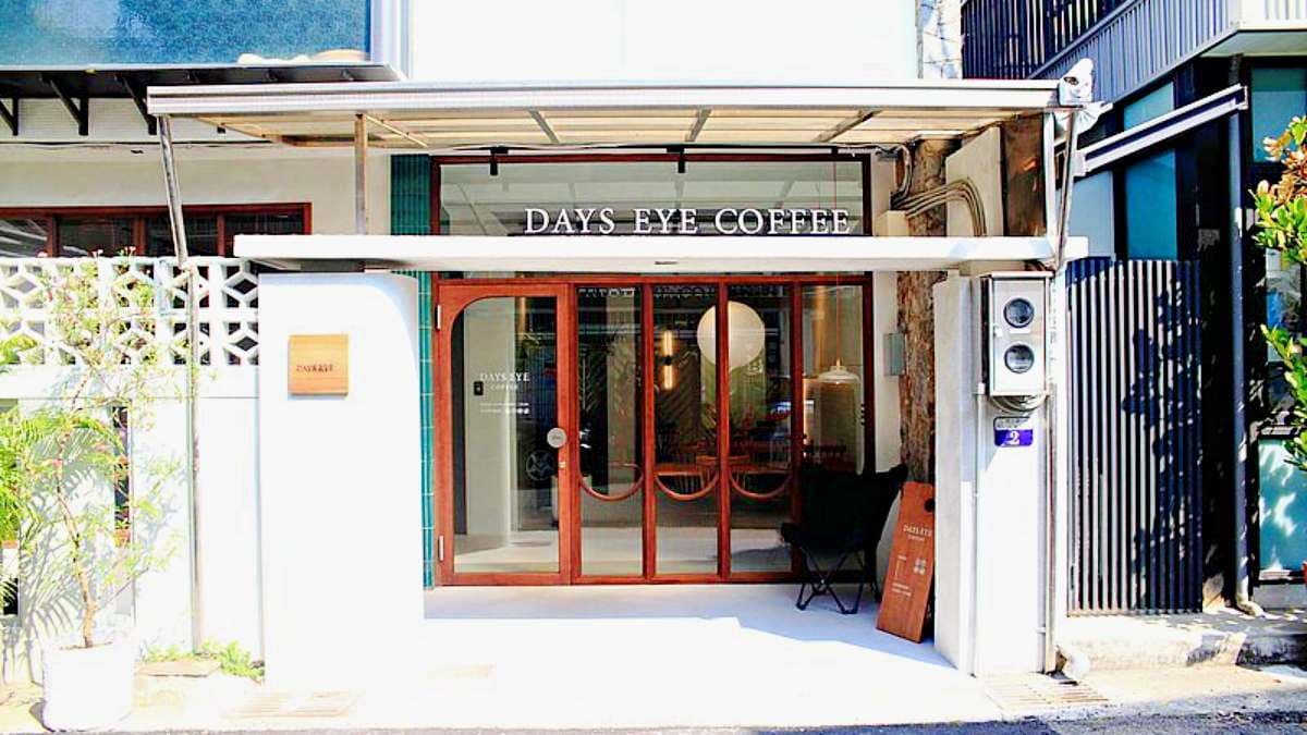Days Eye Coffee鄰近審計新村。（圖片來源：Upssmile向上的微笑萍子）