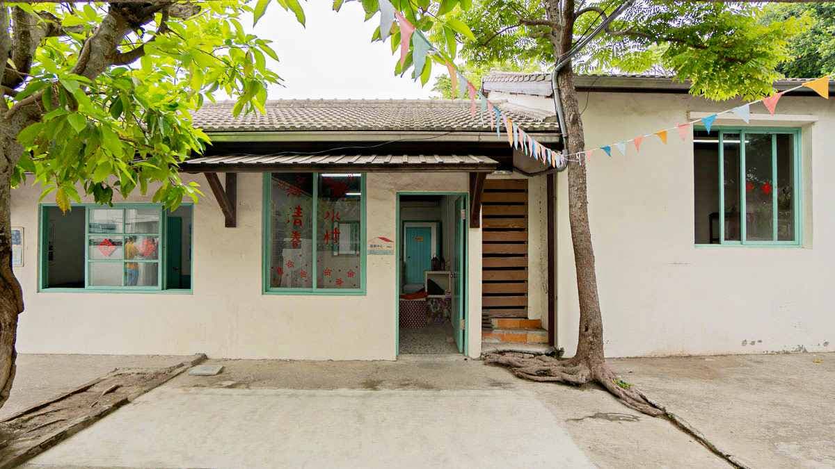 園區保留了部分眷村建築，有些房子則是保留原始樣貌。（圖片來源：LizChiang栗子醬）