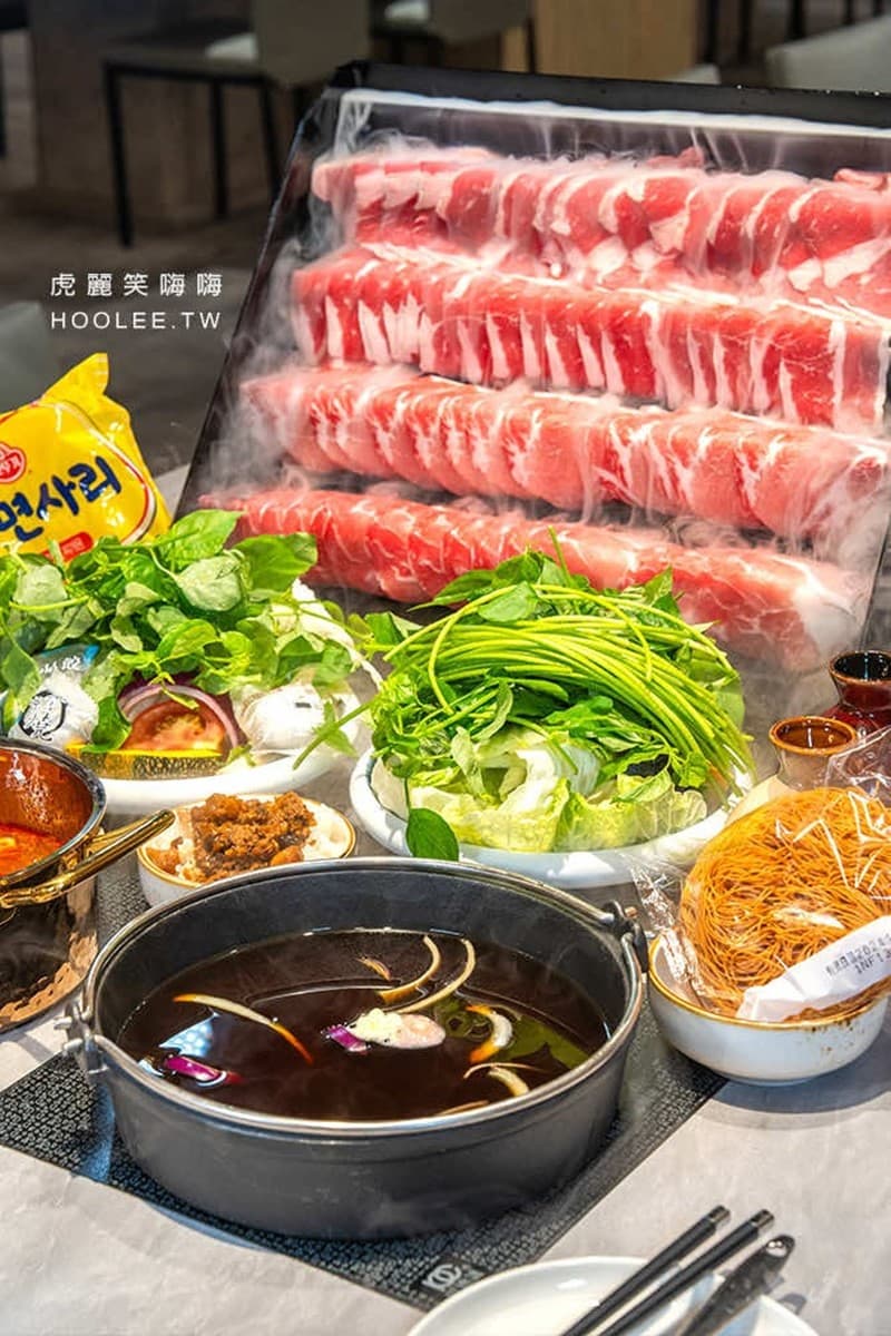 高雄298元火鍋吃到飽！近百種自助吧食材無限供應，壽星優惠幾歲送幾隻蝦