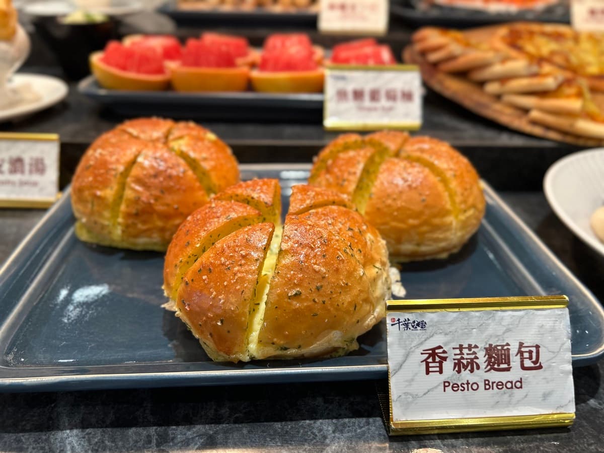 「芒果吃到飽」只要249元起!爽嗑150款自助吧+海鮮,加碼2款迷客夏雪糕 「芒果吃到飽」只要249元起!爽嗑150款自助吧+海鮮,加碼2款迷客夏雪糕