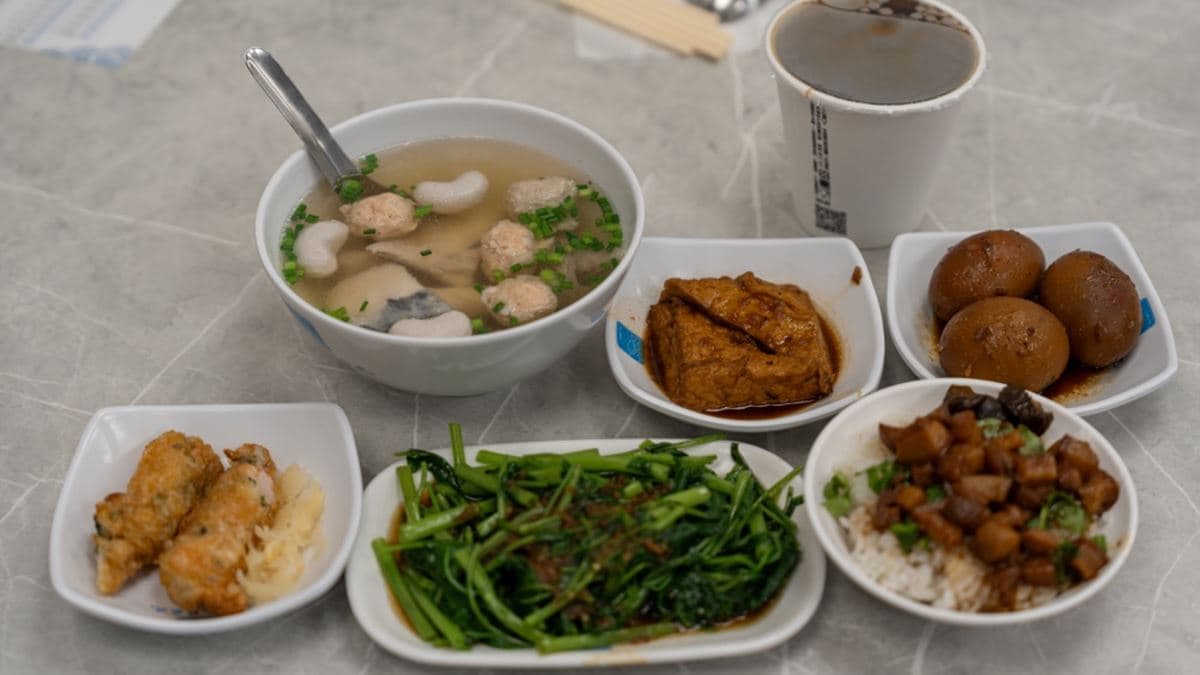 「永記虱目魚丸」是在地知名的小吃。（圖片來源：土土旅食記趣）