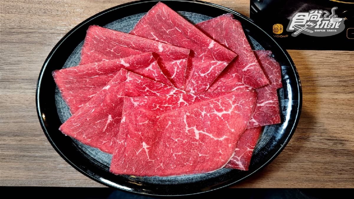999元可享澳洲和牛吃到飽。