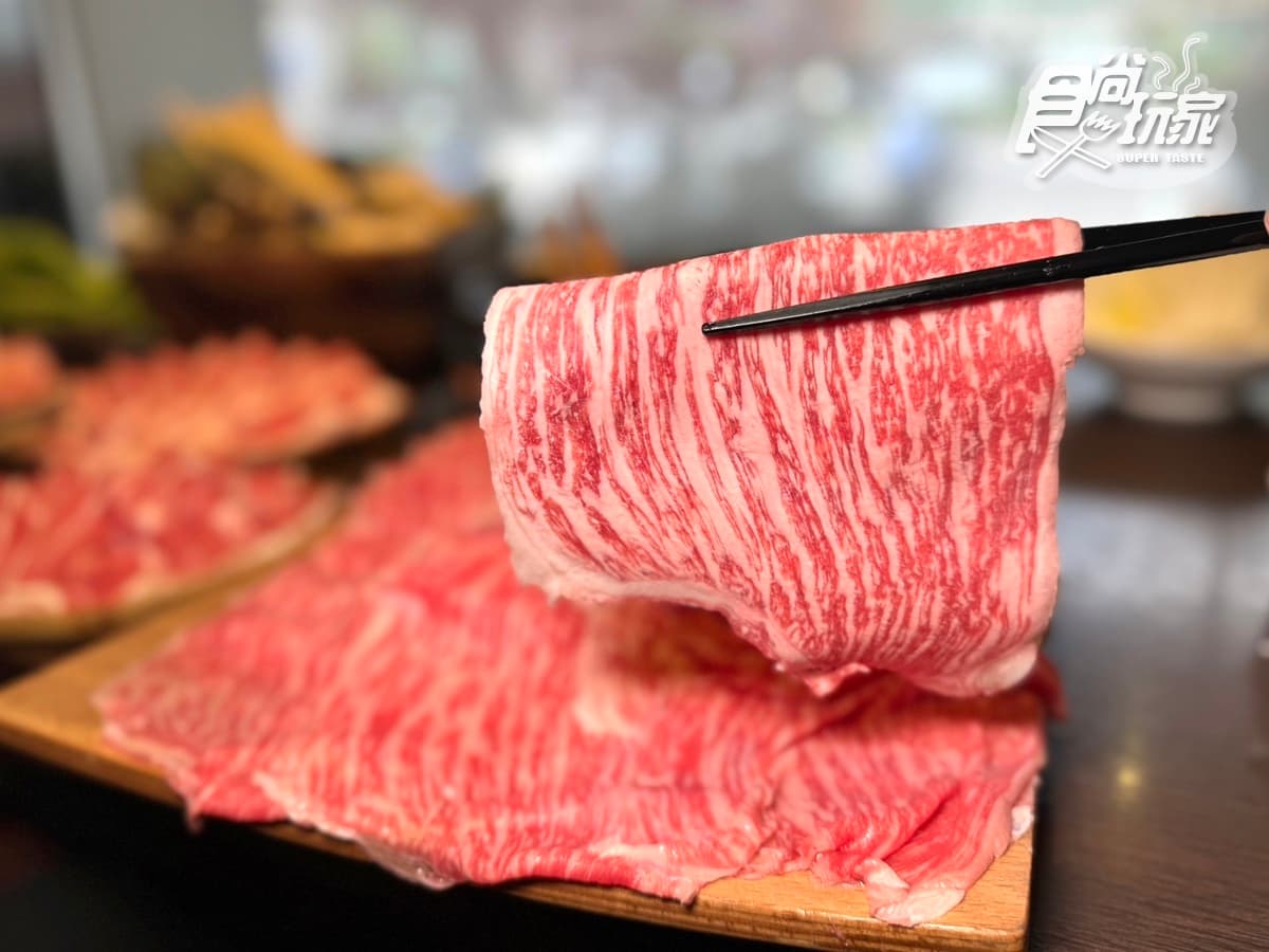 「台北超狂吃到飽」升級了!巨無霸帝王蟹+A5和牛無限嗑,還有澎派海鮮拼盤 「台北超狂吃到飽」升級了!巨無霸帝王蟹+A5和牛無限嗑,還有澎派海鮮拼盤