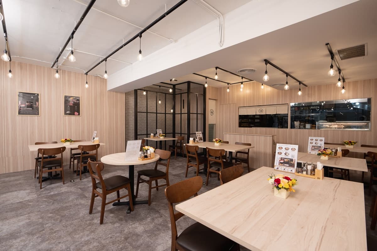 【新開店】免費續飯加湯！日本超夯「福吉漢堡排」買一送一，還能自製和牛炒飯