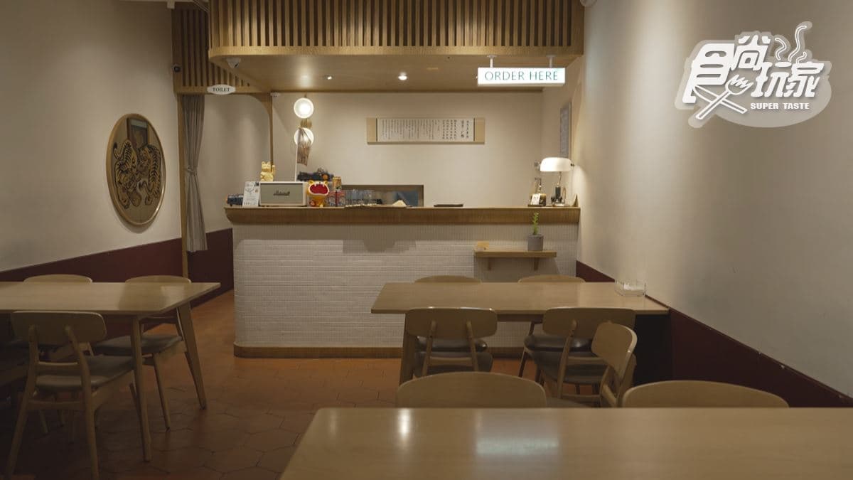 店內裝潢很有質感。