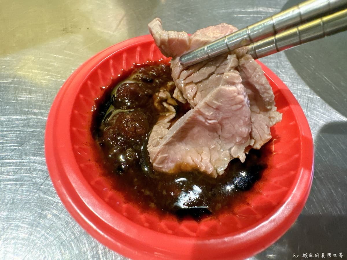 肉燥飯、滷蛋無限吃到飽！台中「超佛牛肉湯」最低145元，必點大分量牛腩