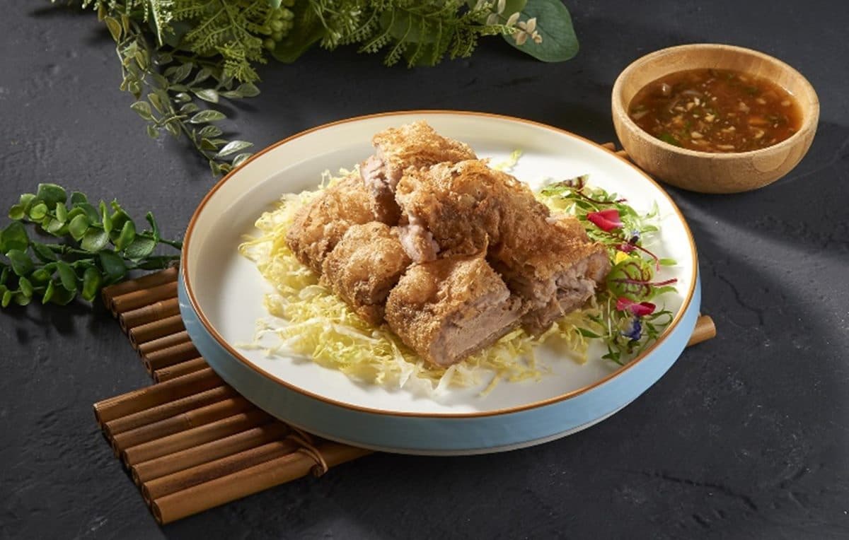 限時７天半價吃招牌烤鴨！「新葡苑」重返信義區，包廂用餐還能唱卡拉OK