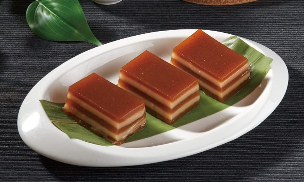 限時７天半價吃招牌烤鴨！「新葡苑」重返信義區，包廂用餐還能唱卡拉OK