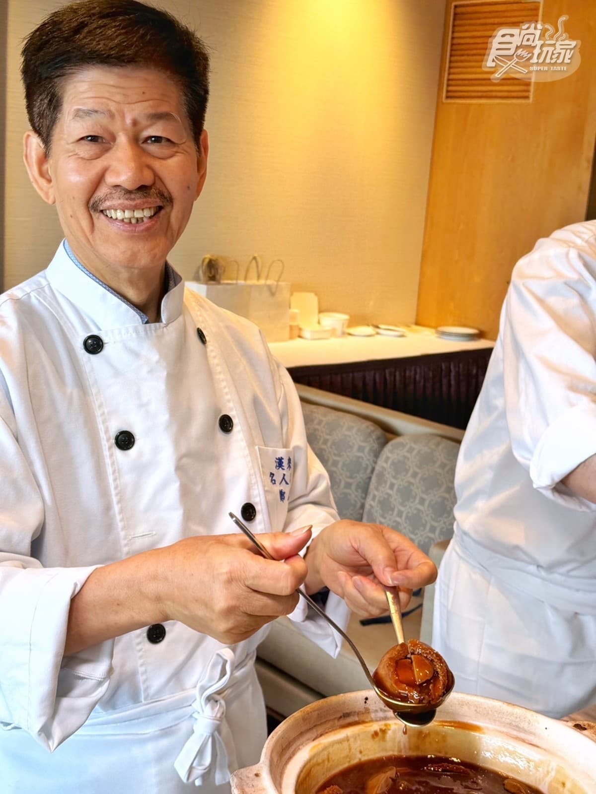 「13頭吉品鮑、花膠皇」總價300萬！香港米其林名廚來台，限量頂級套餐搶訂中