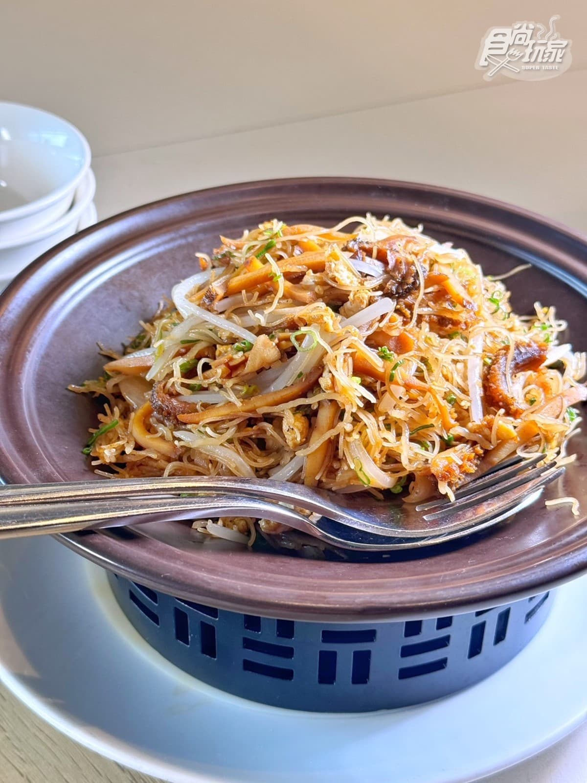 「13頭吉品鮑、花膠皇」總價300萬！香港米其林名廚來台，限量頂級套餐搶訂中