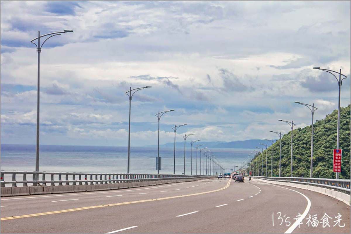 「全台最美高架橋」地點曝!藍海公路「這樣拍」媲美國外,美照免費拍到飽 「全台最美高架橋」地點曝!藍海公路「這樣拍」媲美國外,美照免費拍到飽