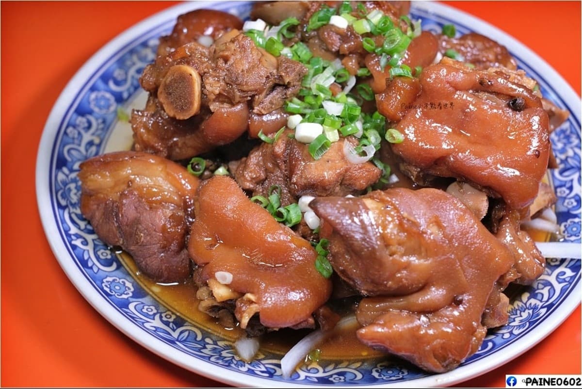 挑戰全台最划算！350元起爽嗑「無菜單料理」，６菜１湯還附滷肉飯吃到飽