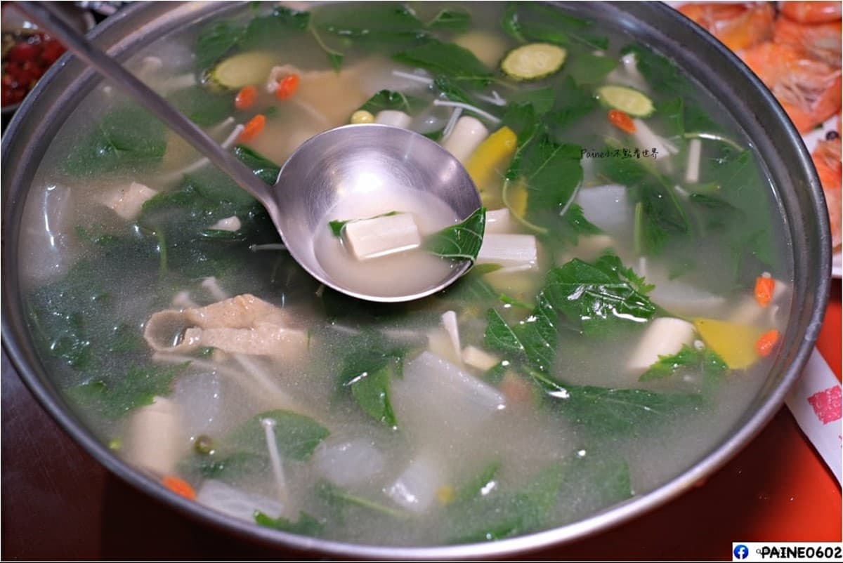 挑戰全台最划算！350元起爽嗑「無菜單料理」，６菜１湯還附滷肉飯吃到飽