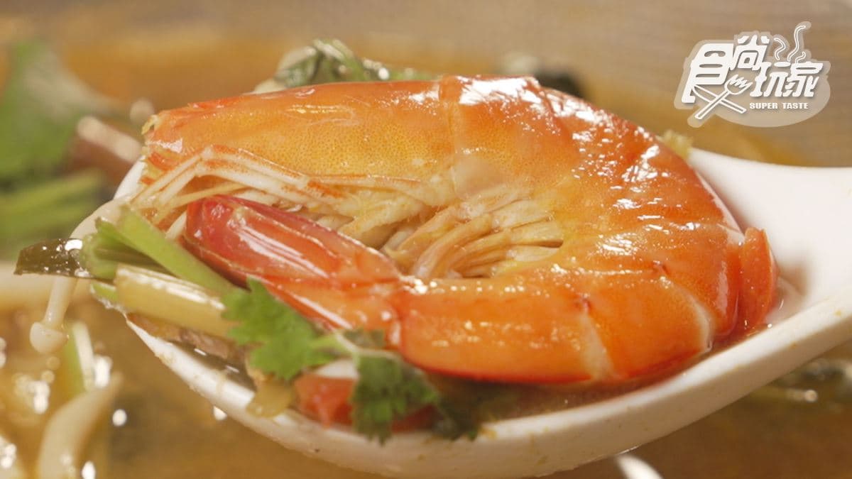 湯頭很解膩，辣度也很剛好。