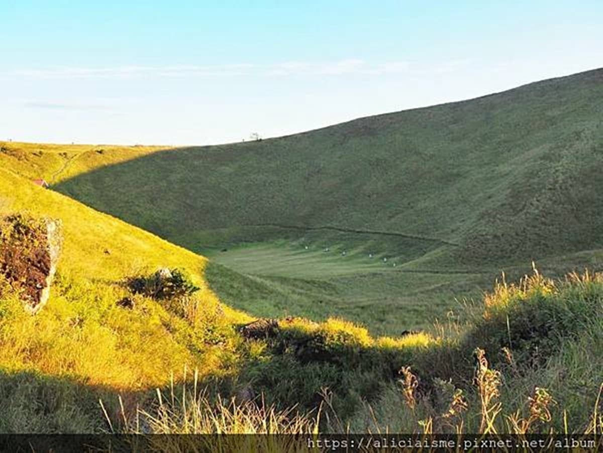 580公尺「抹茶布丁山」!欣賞雲中富士山,花百元還能體驗「放火燒山」 580公尺「抹茶布丁山」!欣賞雲中富士山,花百元還能體驗「放火燒山」