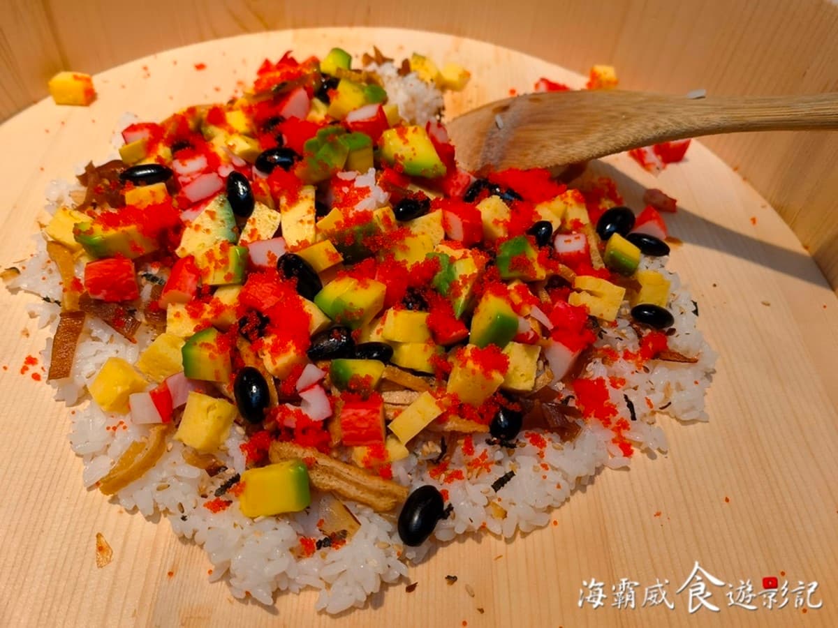 海鮮控快衝！福華「彩虹座」平日午晚餐升級，爽嗑雪蟹腳、鮮鮑魚、生干貝