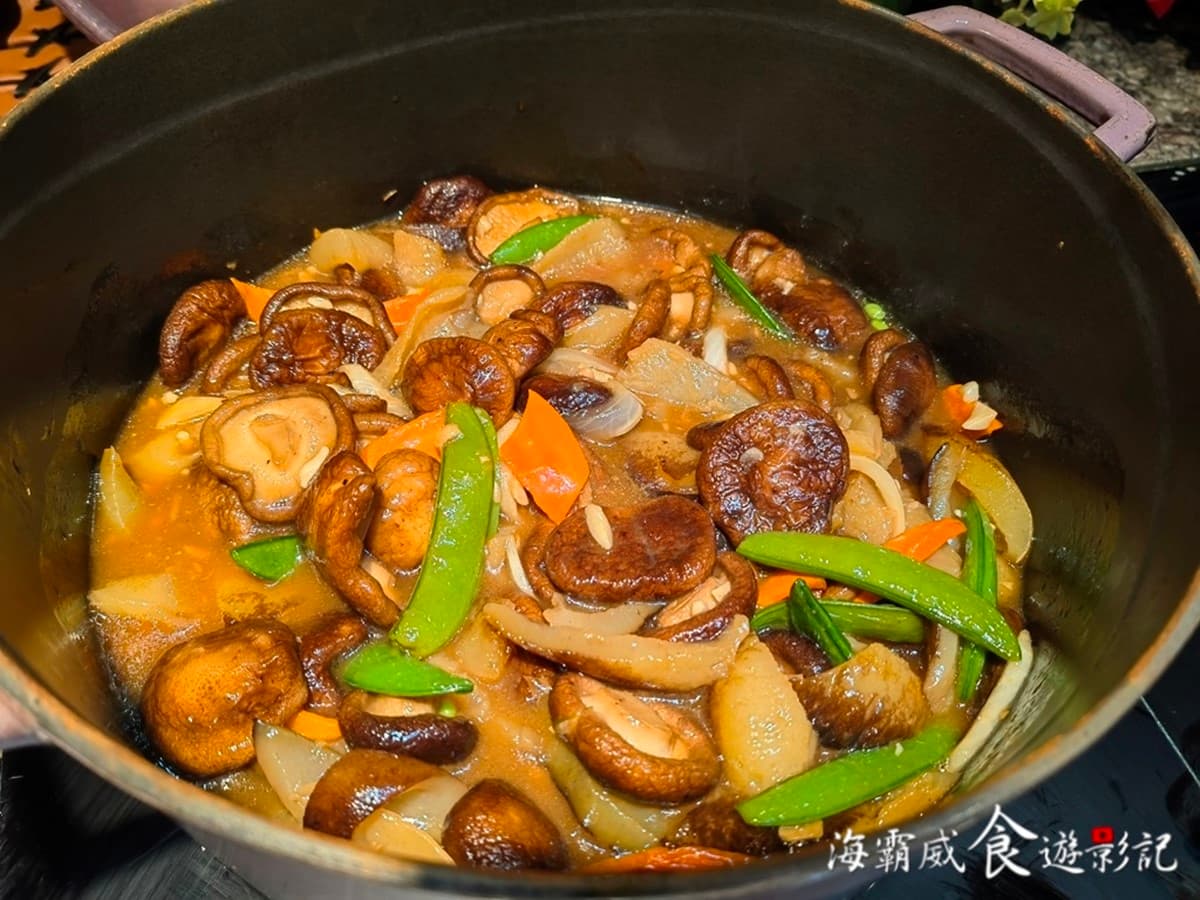 海鮮控快衝！福華「彩虹座」平日午晚餐升級，爽嗑雪蟹腳、鮮鮑魚、生干貝