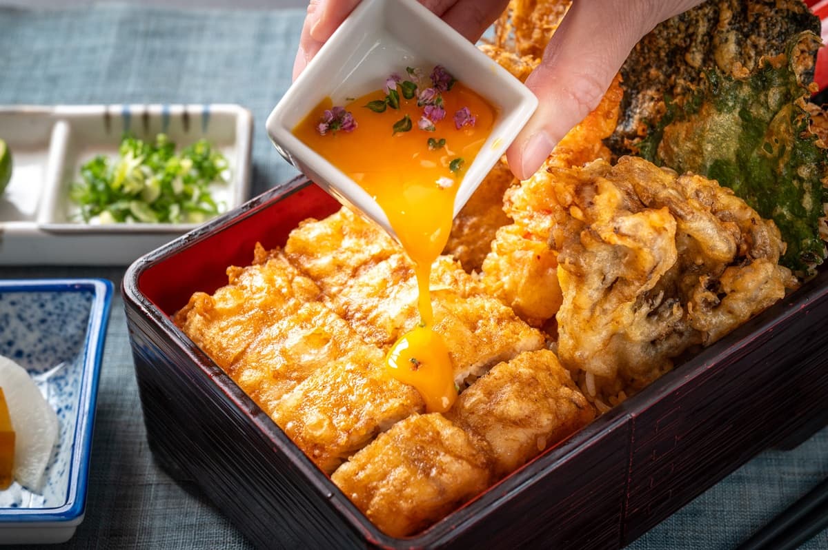 超狂「鰻魚定食」買一送一!最低280元爽嗑,加碼3款鰻魚飯免費增量 超狂「鰻魚定食」買一送一!最低280元爽嗑,加碼3款鰻魚飯免費增量